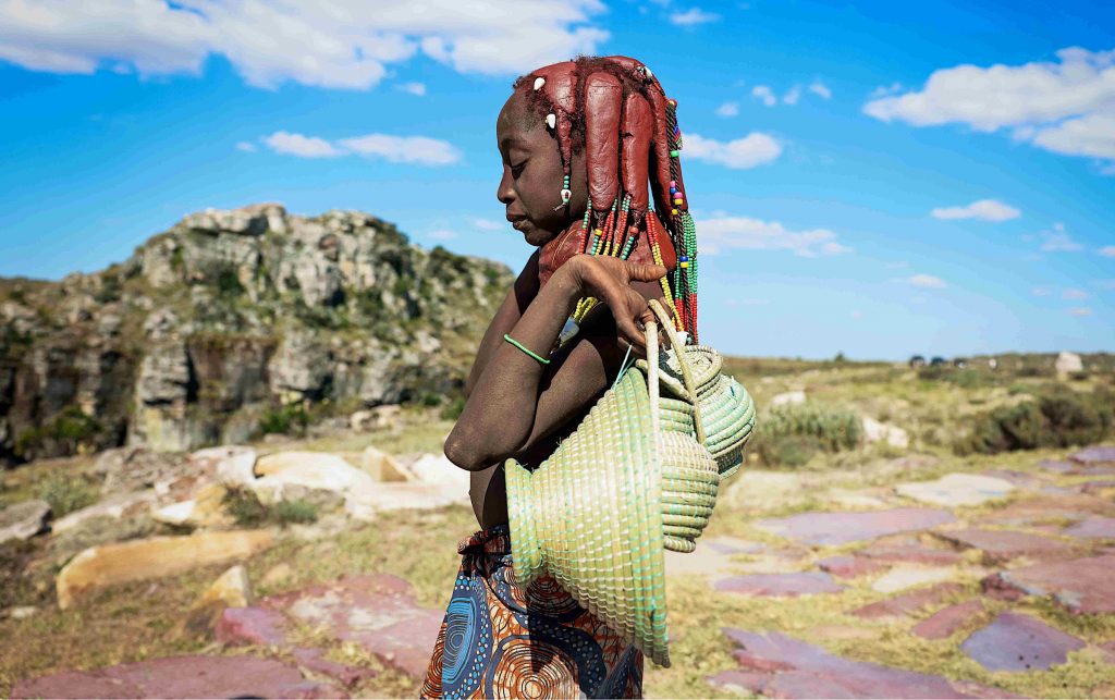Angola - Eingeborene Frau