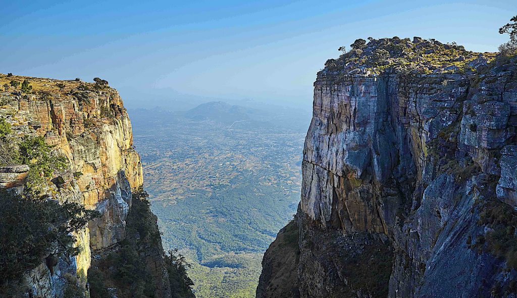 Fenda da Tundavala - Angola Tourism Board - Robert Haidinger